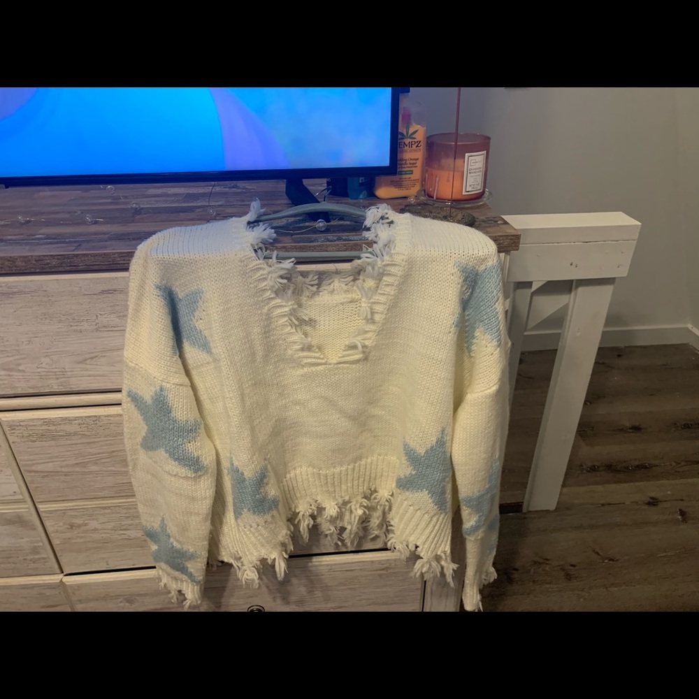 Star fringe sweater